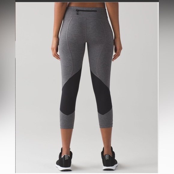 Lululemon Pace Rival Crop (19") Grey Size 4 Leggings Grey Black - Picture 1 of 11
